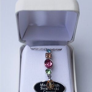 Swarovski Crystal Pendant Necklace. 